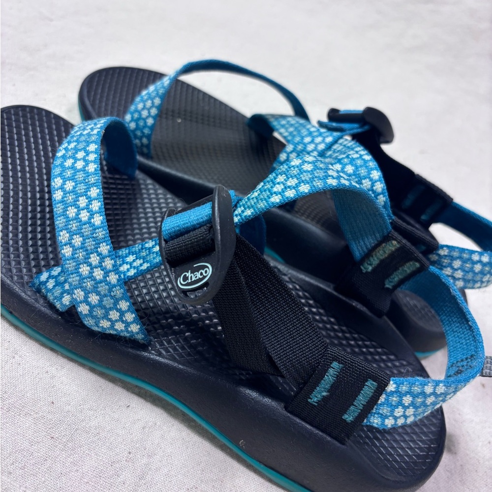 Chaco Women’s Daisy Patterned Blue Sandals - Picture 4 of 7